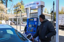 Gas prices surge past $4.50 nationally as Iran tensions pressure drivers